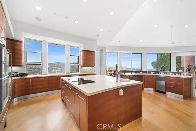 8350375fd1022d870c831df8b9826452l-m2718290093rd-w1280_h960