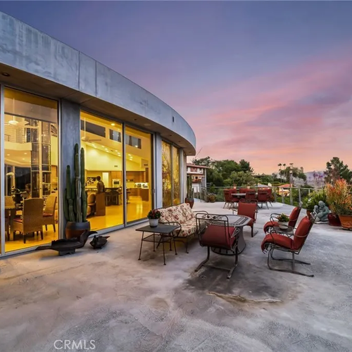 An Exclusive Modern Estate with Panoramic Canyon Views in Cowan Heights