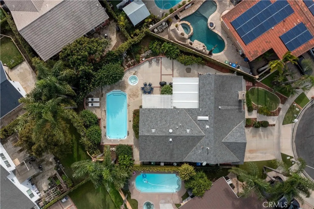 5e8f5857b5924863540a13b92cf6a931l-m108274551rd-w2048_h1536