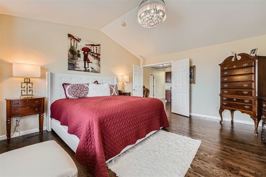 2845 Spring Hill Peak – Web Quality – 014 – 21 2nd Floor Primary Bedroom