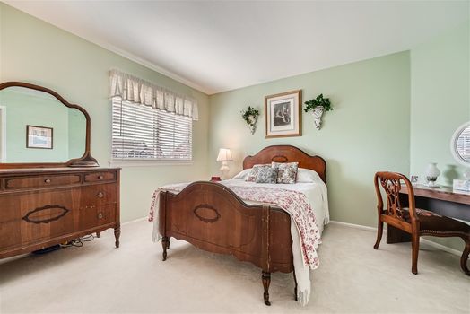 2845 Spring Hill Peak – Web Quality – 017 – 25 2nd Floor Bedroom