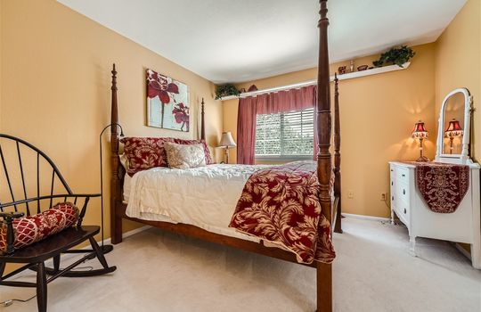 2845 Spring Hill Peak &#8211; Web Quality &#8211; 019 &#8211; 28 2nd Floor Bedroom