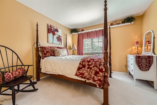 2845 Spring Hill Peak – Web Quality – 019 – 28 2nd Floor Bedroom