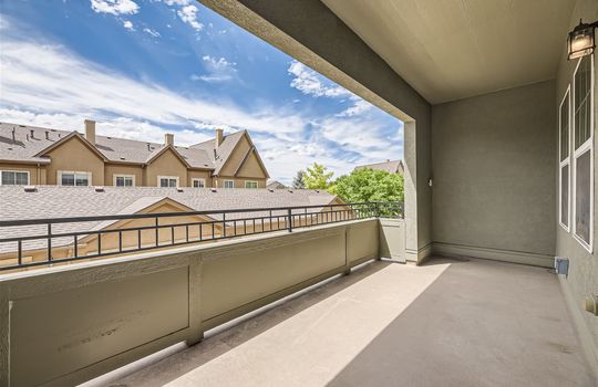 970 Rockhurst Drive #C &#8211; Web Quality &#8211; 025 &#8211; 27 Balcony