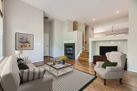 970 Rockhurst Drive #C – Web Quality – 029 – 09 Living Room – VS