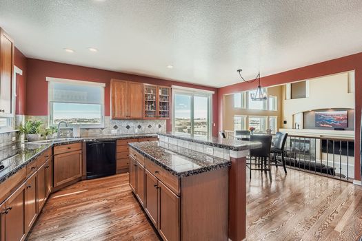 2334 Westout Ave - Web Quality - 016 - 14 Kitchen-2