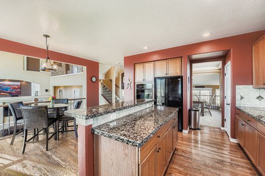 2334 Westout Ave - Web Quality - 017 - 15 Kitchen-2