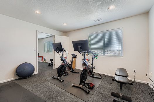 2334 Westout Ave - Web Quality - 036 - 38 Lower Level Bonus Room