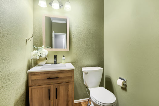 9837 Cypress Point Circle - Web Quality - 022 - 14 Powder Room