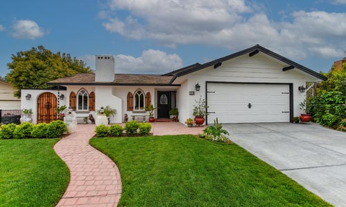 Living in Hollister, CA: What Homebuyers N…