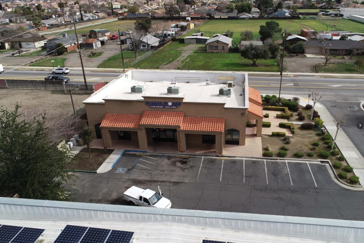 Storefront and signage at 225 Mercey Springs Rd Los Banos commercial property
