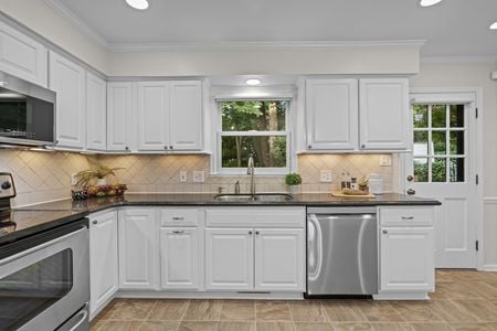 11-web-or-mls-5Z8A2668