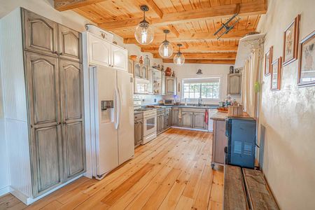 DSC00572-Enhanced-NR