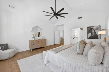 28-2617 Winding Ln NE-28