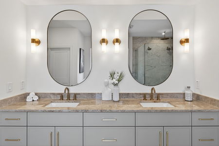 30-2617 Winding Ln NE-30