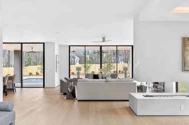 4-195 Pebble Trail-4