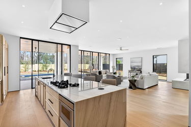 62-195 Pebble Trail-62