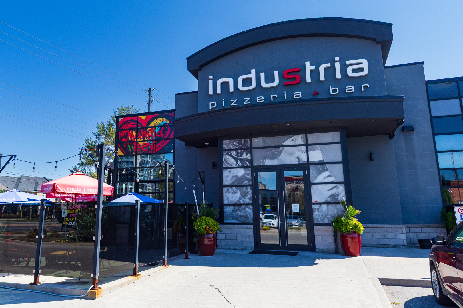 Resteraunt in Corporate