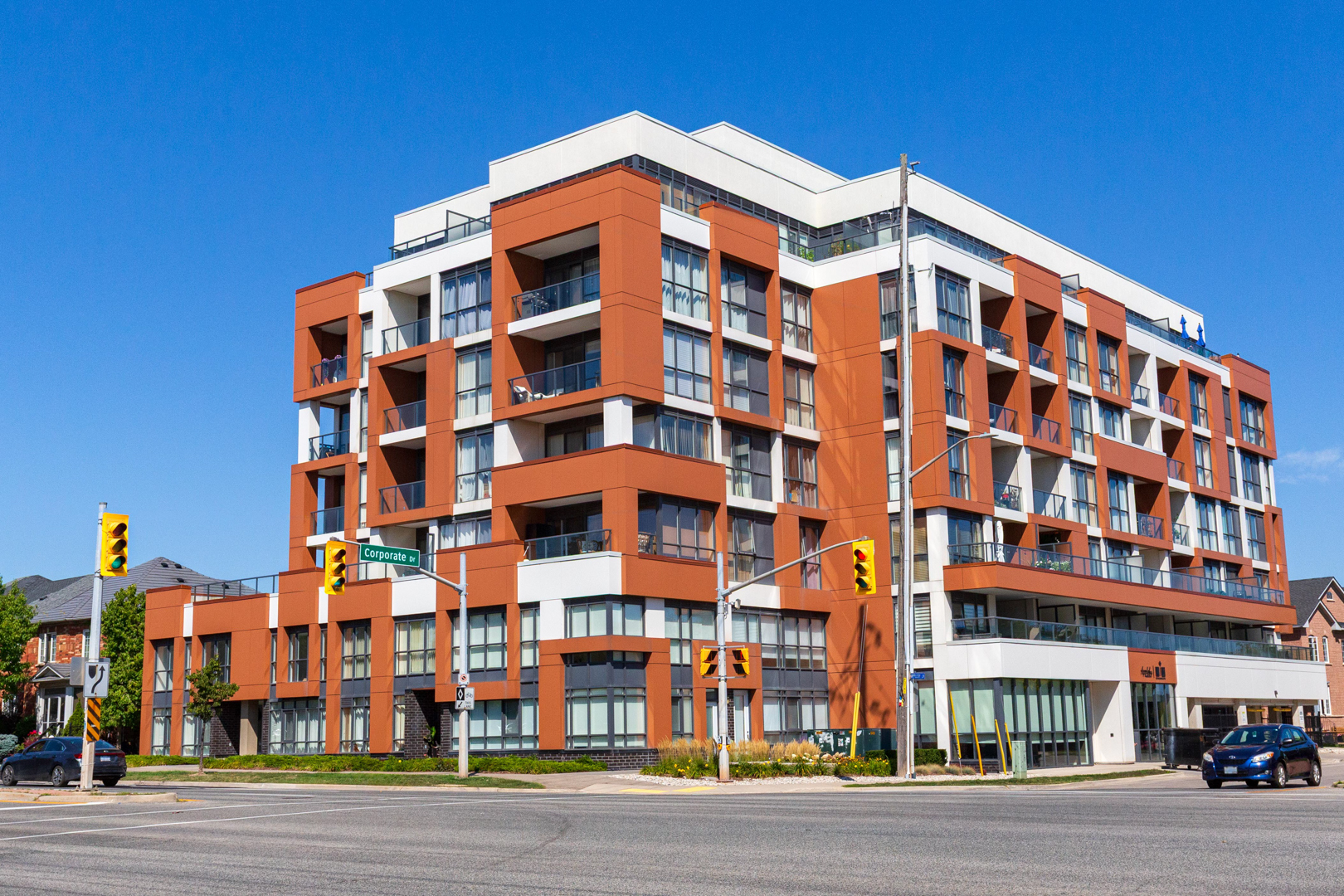 Condominium in Corporate