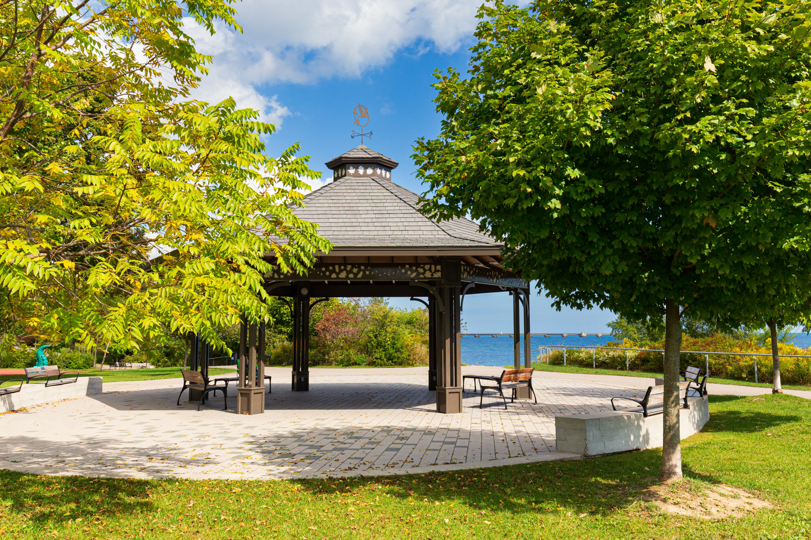 Burloak Waterfront Park