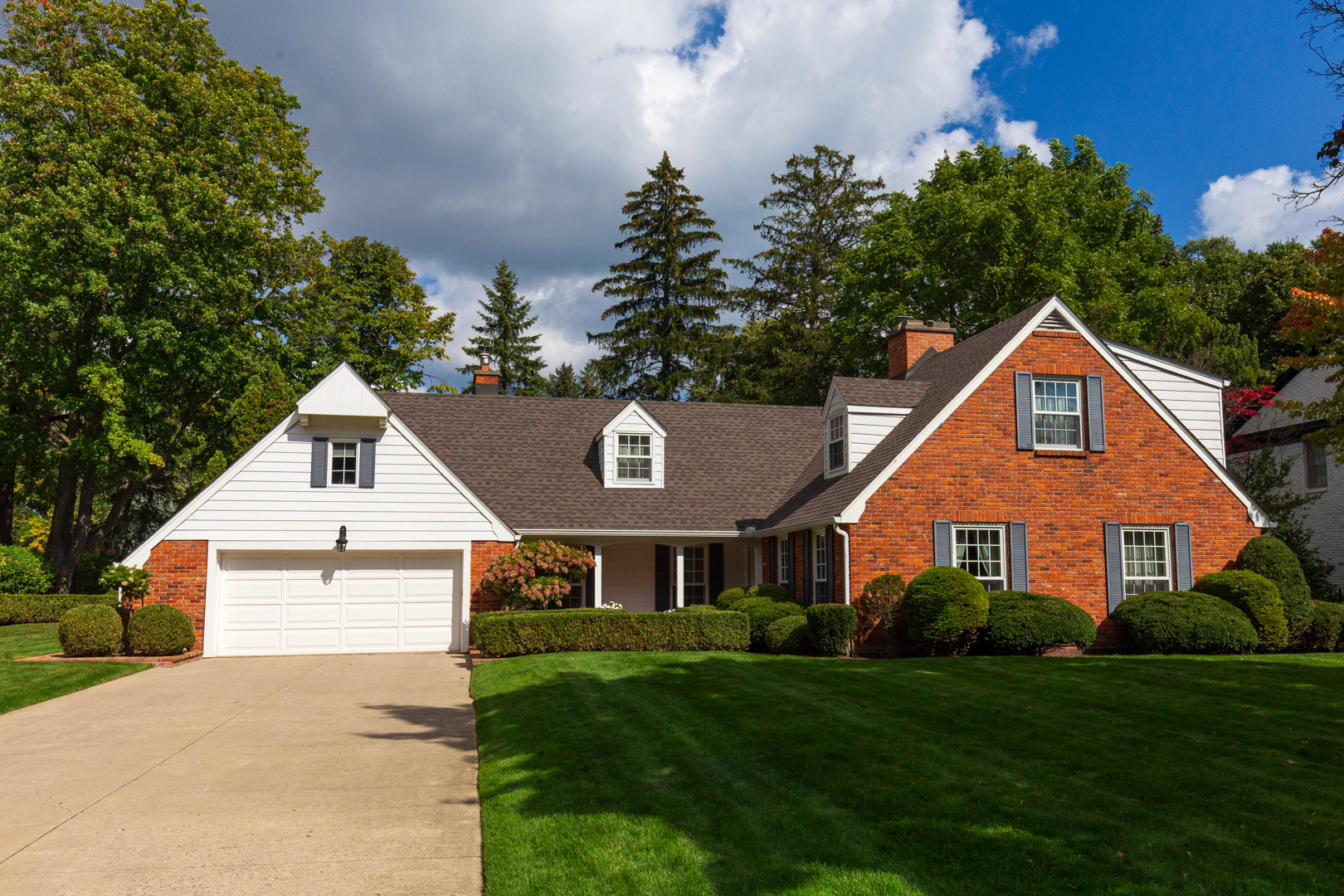 Home in Elizabeth Gardens