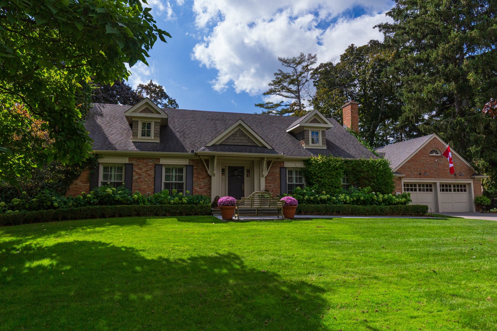 Home in Elizabeth Gardens