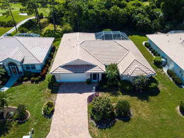 8266 Lakeview Dr, Englewood FL