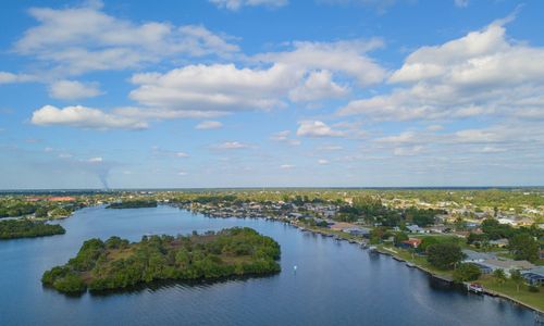 Port Charlotte by the Charlotte Harbor