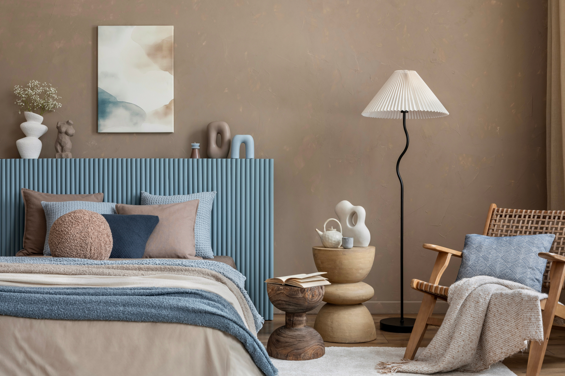 blue decor elements in a modern bedroom