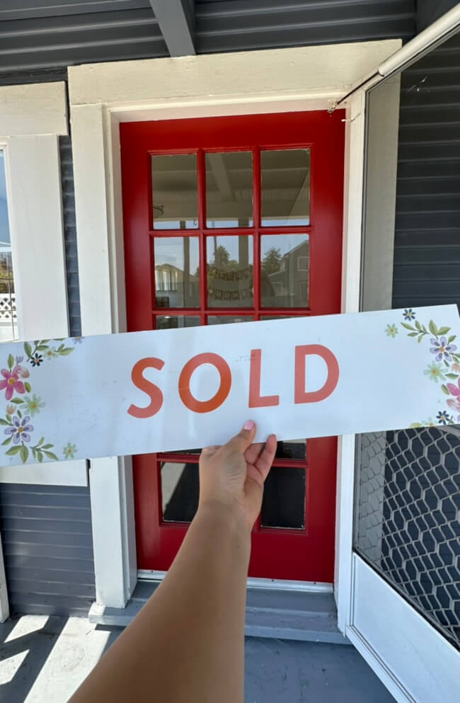 sold-sign