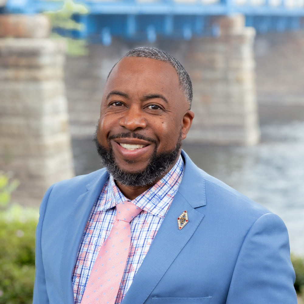 Darius Palmer realtor 1