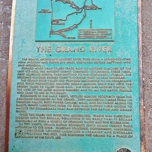 Grand Rapids History: The Grand River Bridges