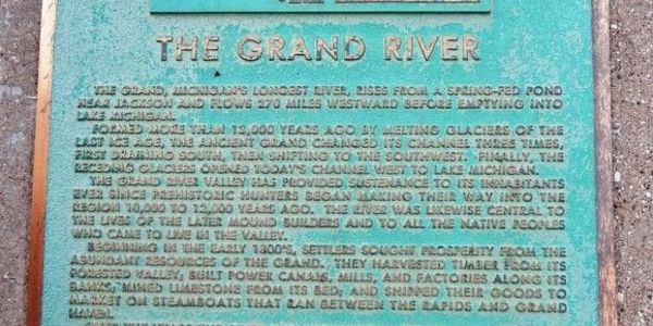 Grand Rapids History: The Grand River Bridges