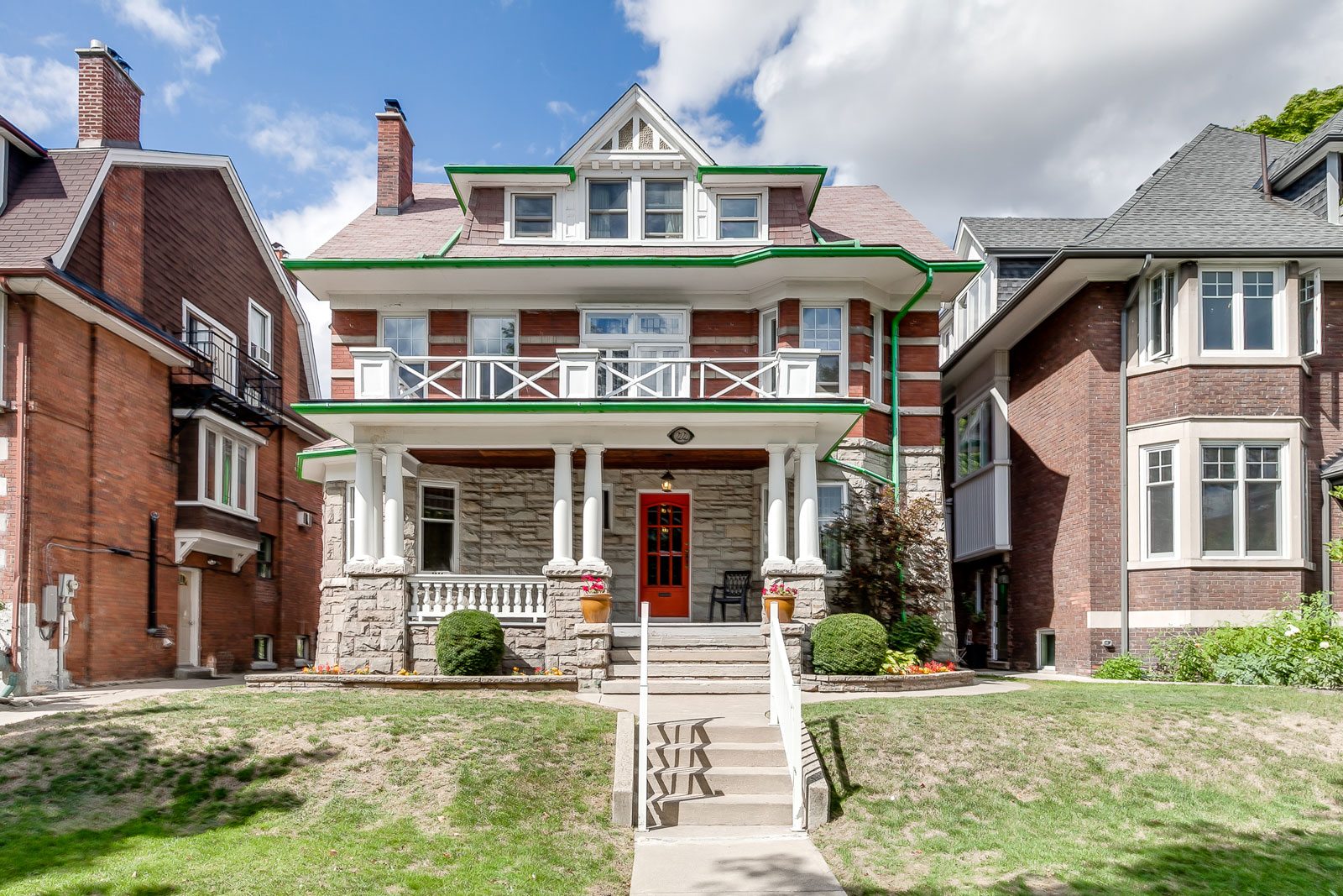 toronto-house-sold-22-high-park-boulevard-feat