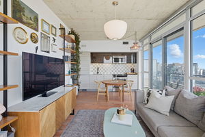 1808-20 Minowan Miikan Ln-12