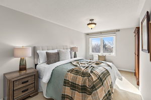 23-2051 Merchants Gate-22