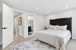 L3RycmViL2xpc3RpbmdzLzQyLzkxLzk4LzY3L3AvMDRjZDcyZWUtOWNhYi00ZjdmLTlkN2YtY2FkMGZkMjYyYWY1LmpwZw