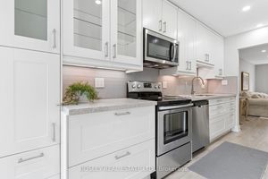 L3RycmViL2xpc3RpbmdzLzQyLzkxLzk4LzY3L3AvMmNhNTI1MzMtYjljNy00MTIzLWE3MDAtMGVjYjhiMzRjZGFmLmpwZw