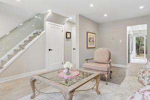 L3RycmViL2xpc3RpbmdzLzQyLzkxLzk4LzY3L3AvMzc2NTA5MjctODc1NC00OTg2LThkZjMtMGExMTg5NzE1NWE5LmpwZw