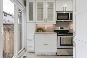 L3RycmViL2xpc3RpbmdzLzQyLzkxLzk4LzY3L3AvNWU2MWFhMWMtMDNkNC00NTM2LWE2ODMtMzI3M2VjMjRkOGJiLmpwZw