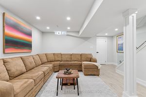 L3RycmViL2xpc3RpbmdzLzQyLzkxLzk4LzY3L3AvYjExOWEwYzgtNWZlZC00NGQwLThlY2ItOWU5NWIyNzUxYjUwLmpwZw