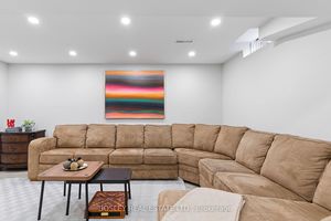 L3RycmViL2xpc3RpbmdzLzQyLzkxLzk4LzY3L3AvYzhmNGQ5M2EtMTJkYy00ZTRjLWIyNzctNjFlYjBjMWY2NjY4LmpwZw