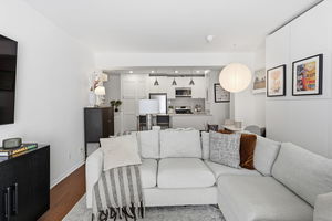15-web-or-mls-801-king-st-w