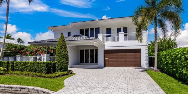 How to Decide When to Buy: Navigating the …