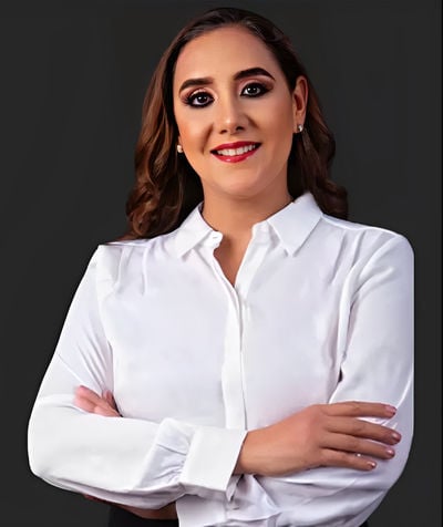 Claudia Perez photo