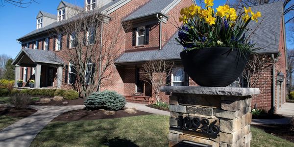 Thinking About Listing? Spruce up Your House Before …