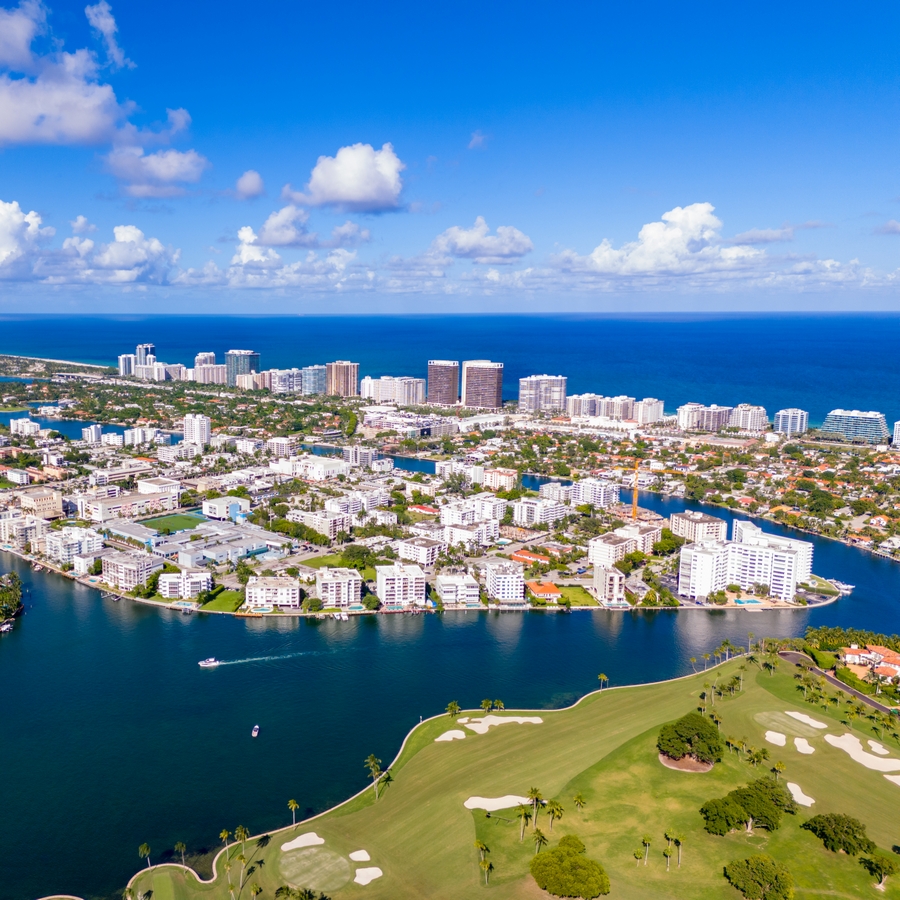 Seawall,On,Bay,Harbor,Islands,Miami,Beach