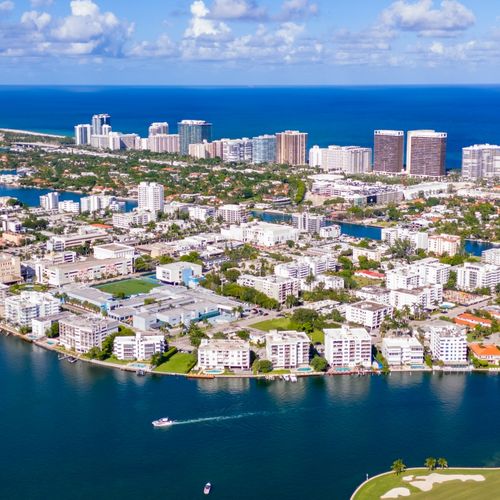 Pros and Cons of Living in Miami, Florida