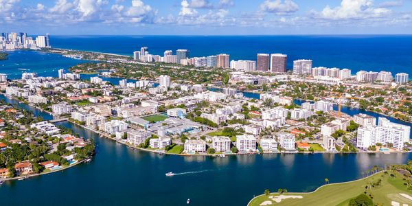 Pros and Cons of Living in Miami, Florida