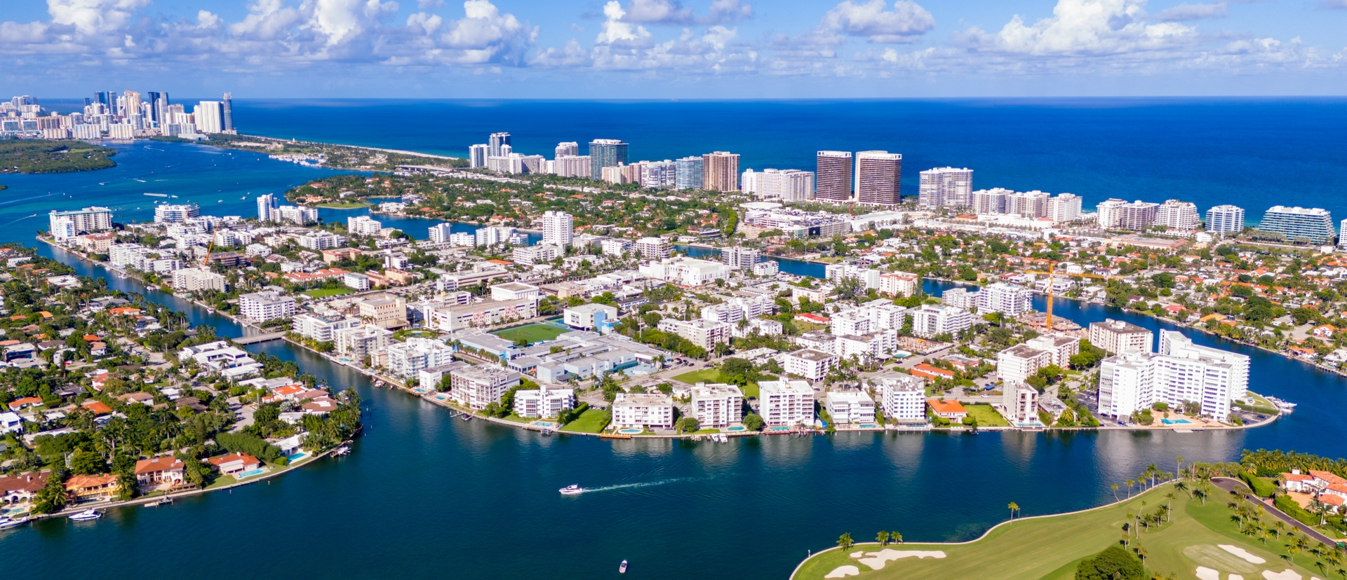 Seawall,On,Bay,Harbor,Islands,Miami,Beach